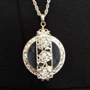 Pretty Silver Magnifying Pendant on 30" chain